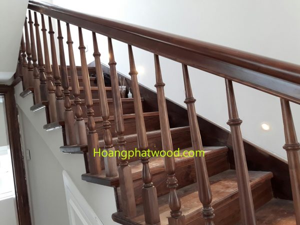 Cầu thang bộ ốp gỗ óc chó - HCM - Hình ảnh 5