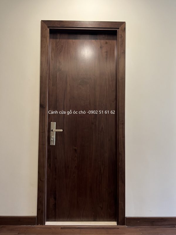 Cửa phòng ngủ gỗ óc chó - Hình ảnh 4