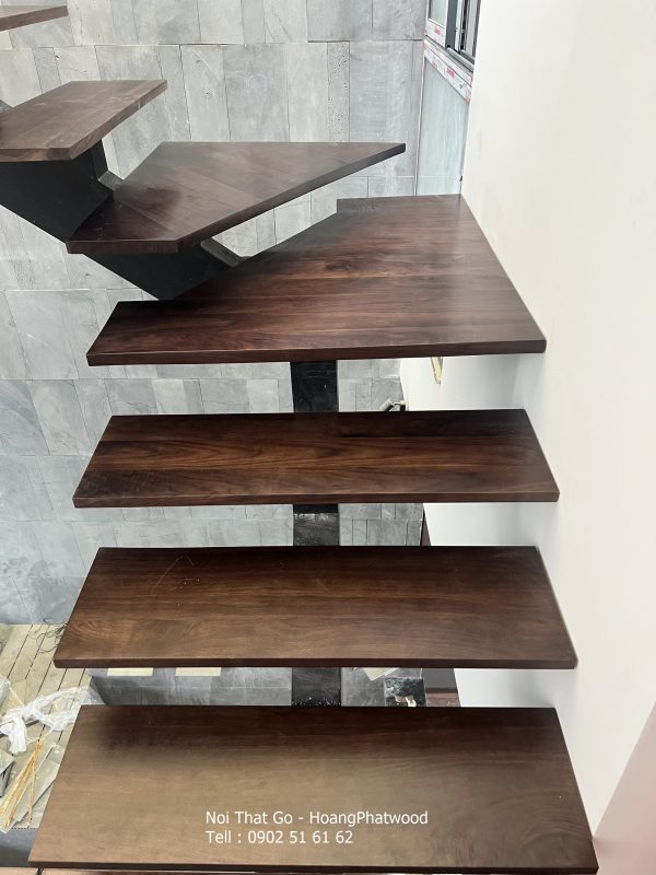 Mẫu cầu thang bay xương sắt - Hình ảnh 2