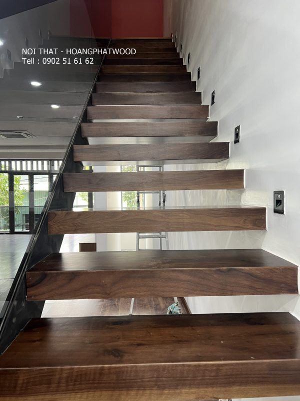 Bảng giá cầu thang gỗ óc chó ghép - Hình ảnh 3