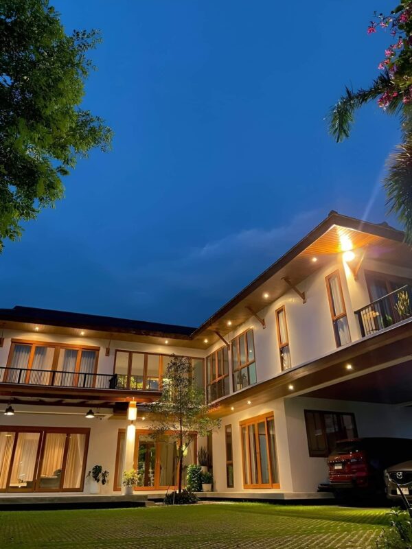 Bảng Giá Cửa Gỗ Teak Pano Kính