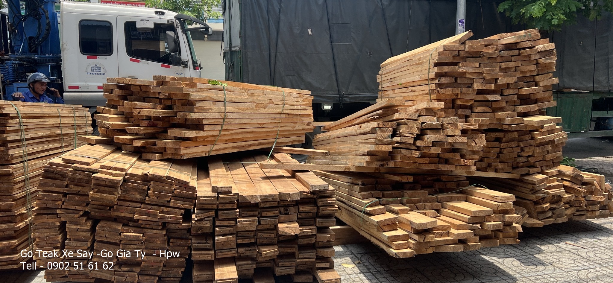 Gỗ tự nhiên dùng ngoài trời - Cửa gỗ teak