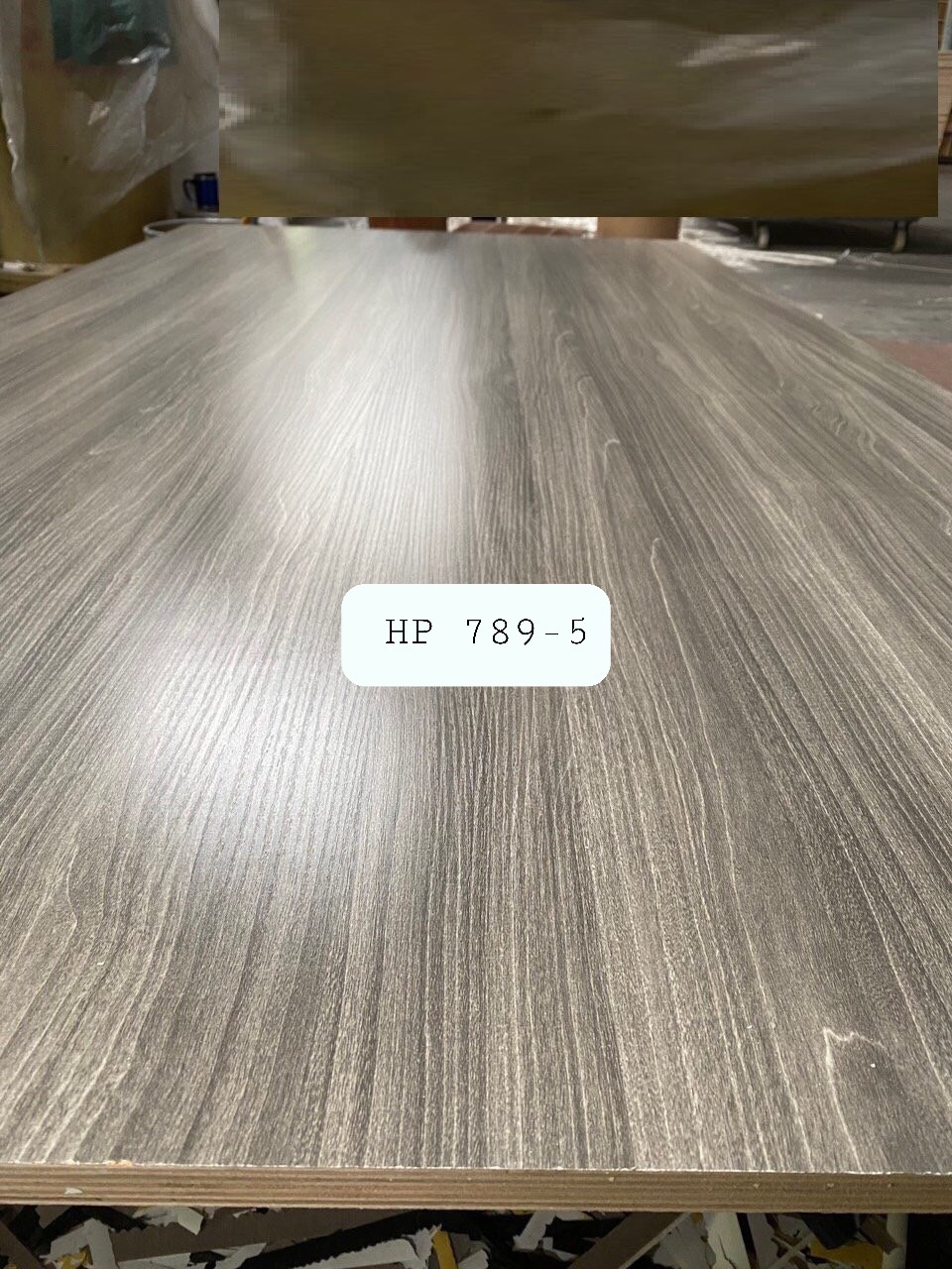 Plywood Phủ Melamine Là Gì? Ưu Nhược Điểm & Ứng Dụng