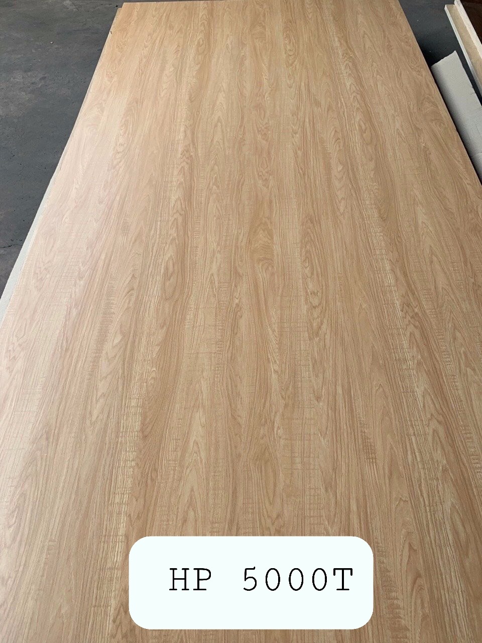 Màu melamin phủ trên cốt gỗ ép plywood -5000T Màu sồi