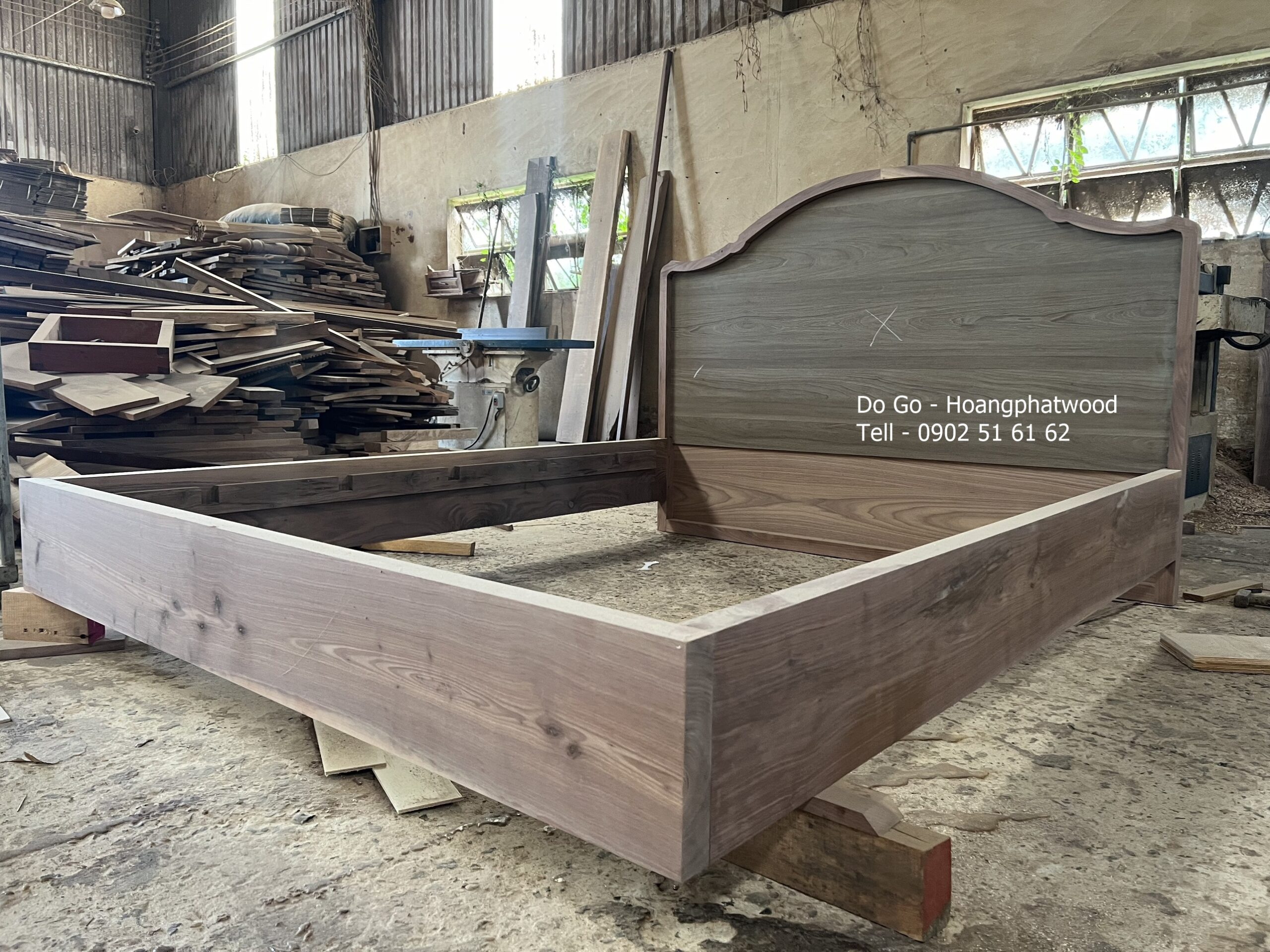Ván ép Plywood dùng để làm gì? Ứng dụng thực tế- Đóng giường ngủ