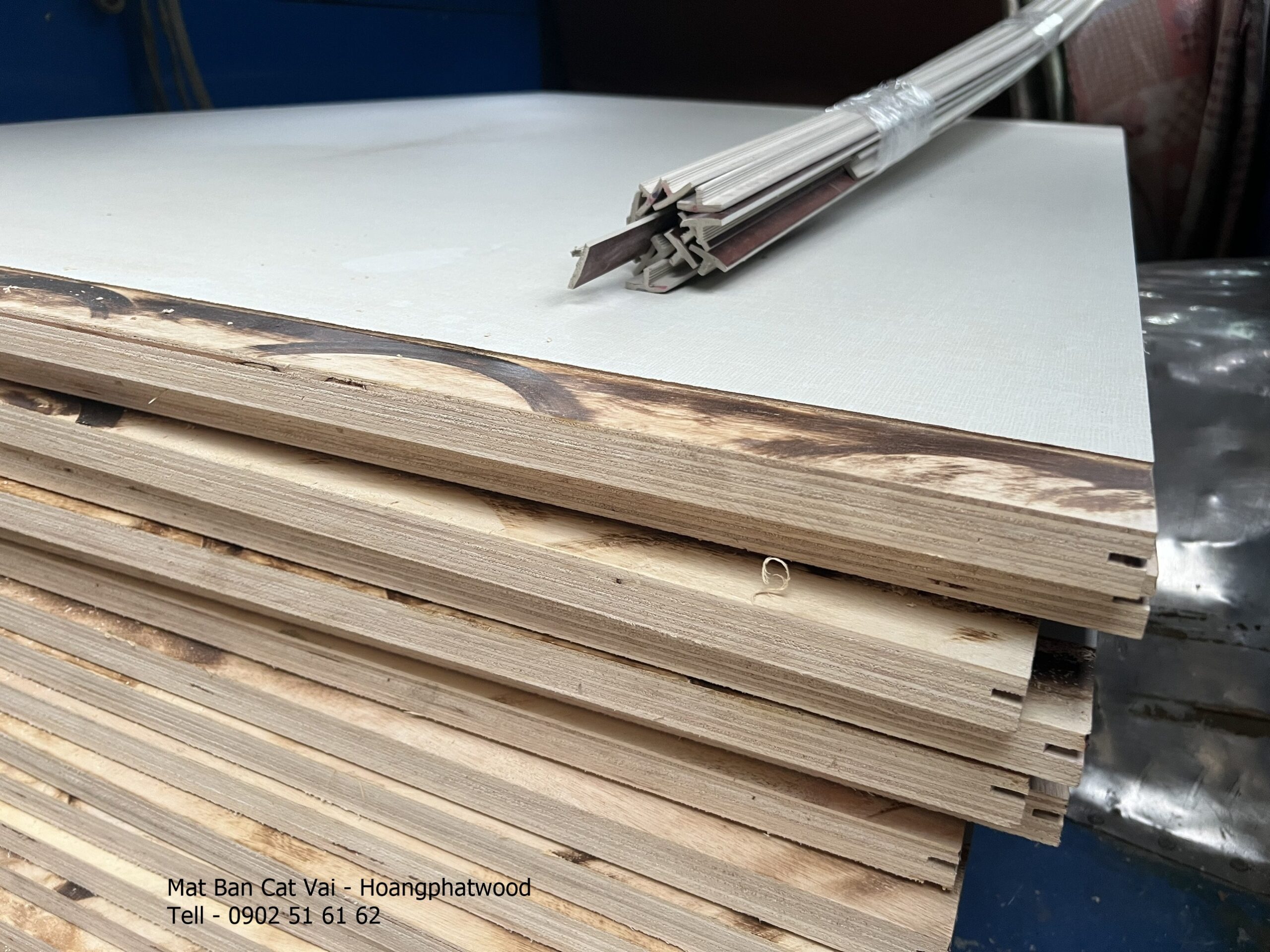 Ứng Dụng Của Gỗ Plywood Trong Nội Thất & Xây Dựng- Dòng ván ép plywood phủ Laminate - Mica