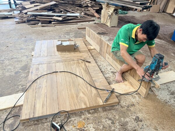 Nội thất cửa gỗ teak (Tếch)
