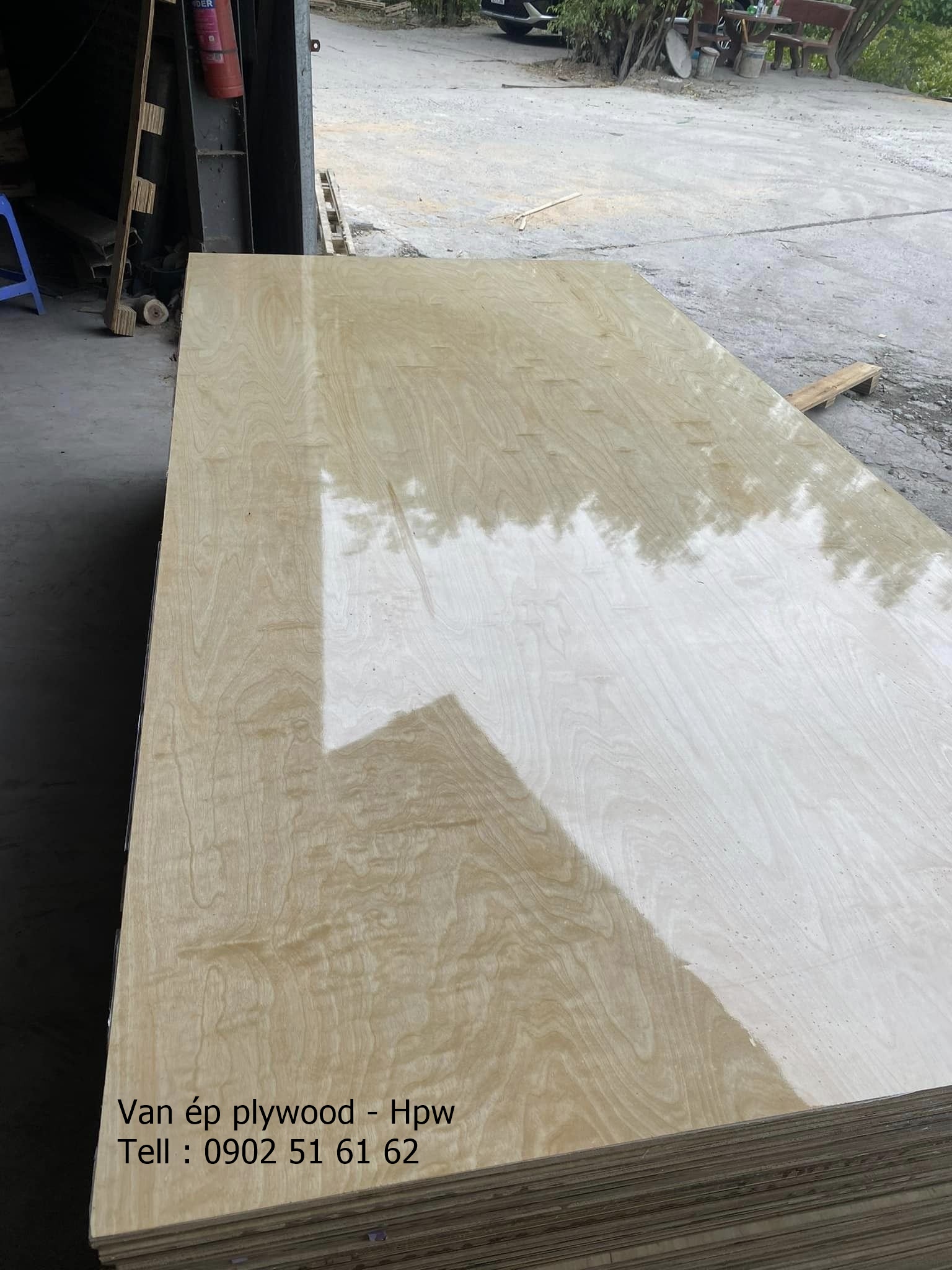 Sản phẩm : Ván ép cán UV làm nội thất