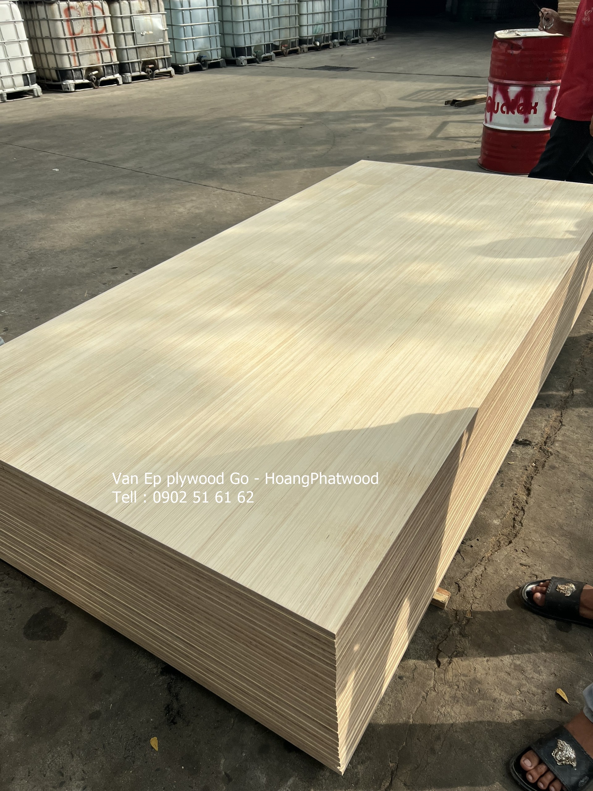 Sản phẩm : Ván ép mặt sọc - EV - nhân tạo