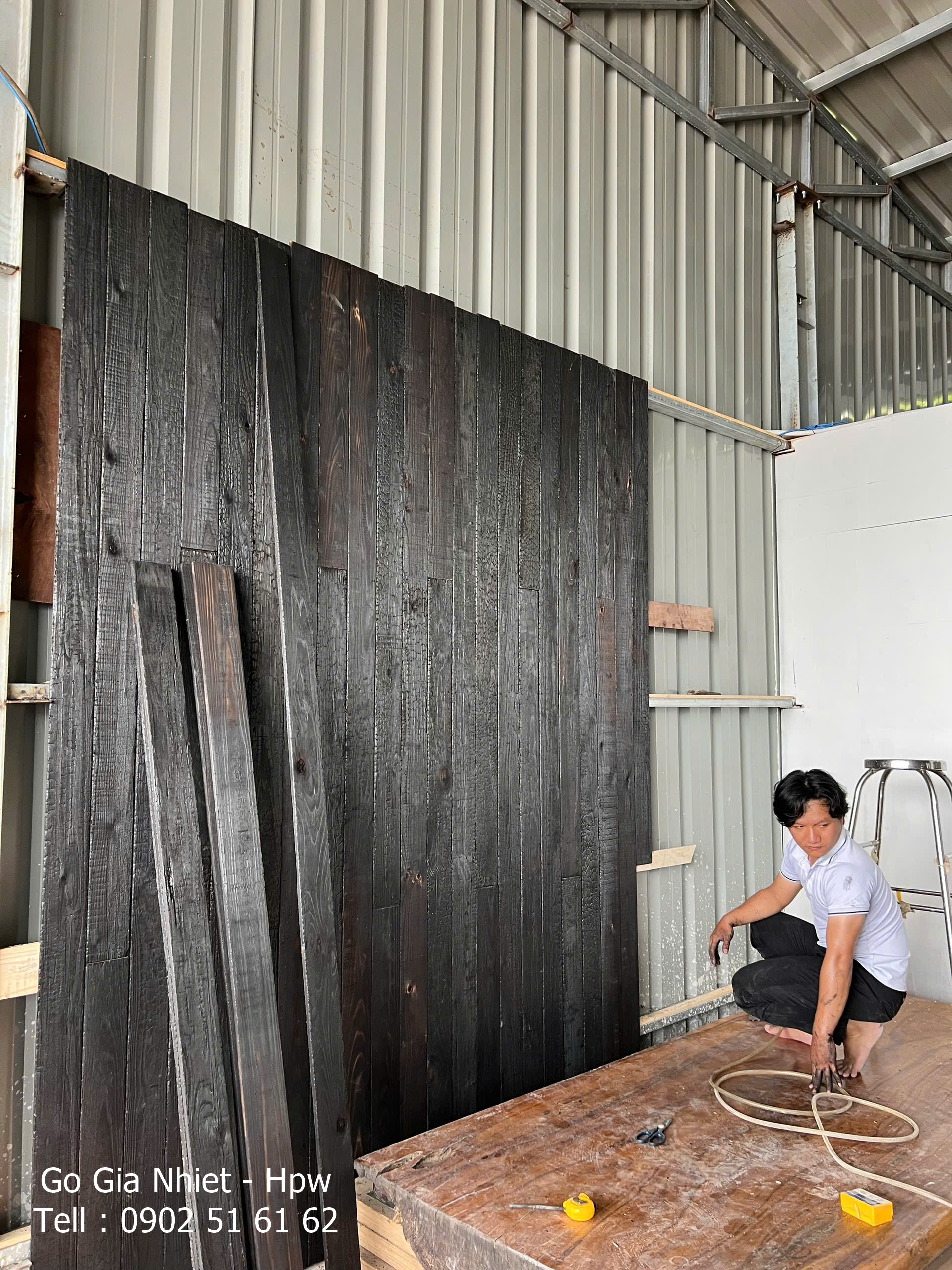 Ốp vách dòng gỗ gia nhiệt đốt 
